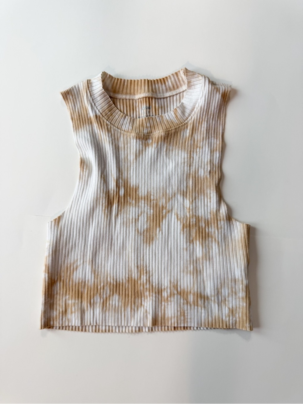 Aerie Ribbed Tie-Dye Sleeveless high neck Crop Top - Tan & White size small